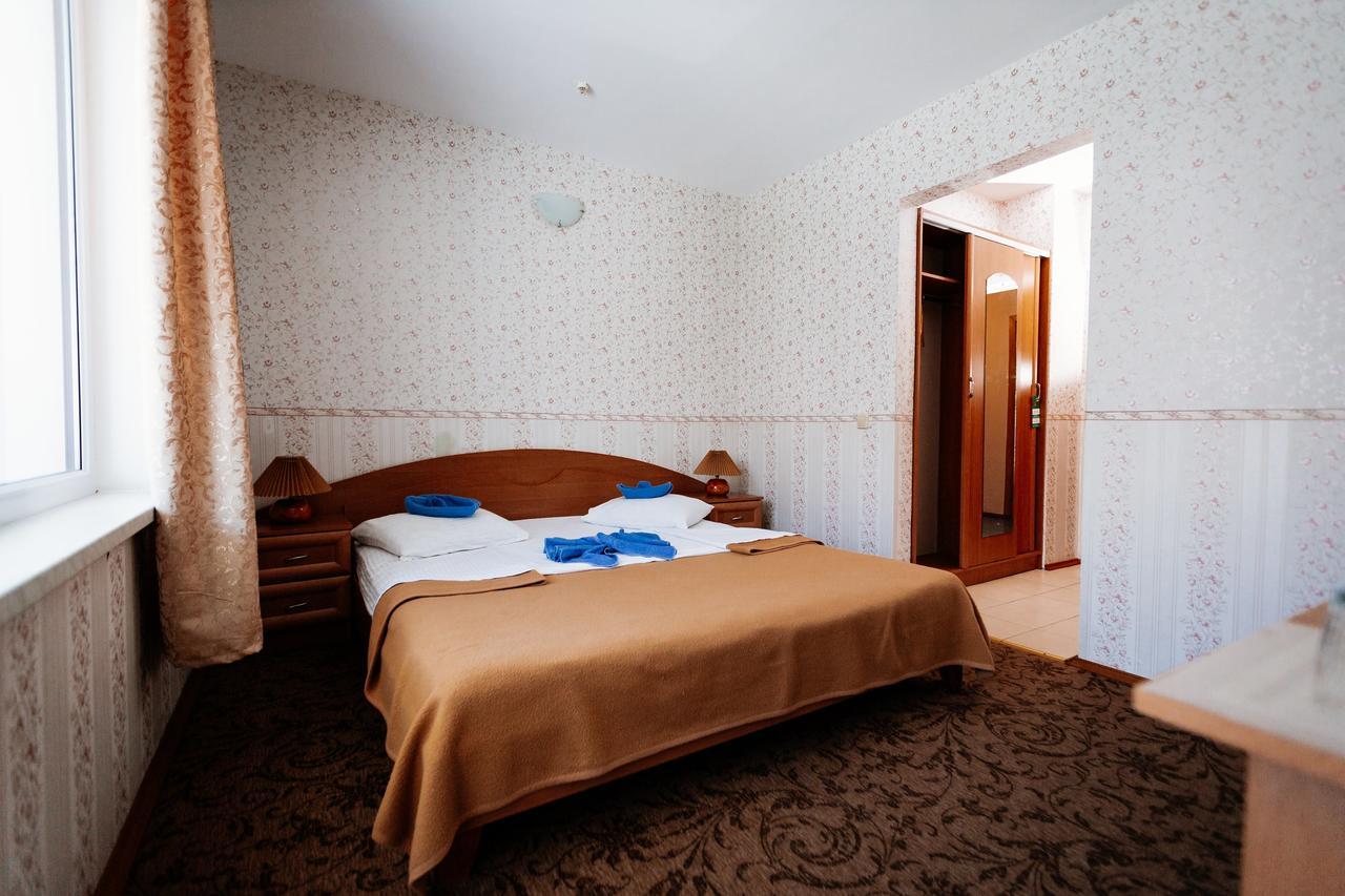 Solnechnaya Hotel Zatoka Esterno foto