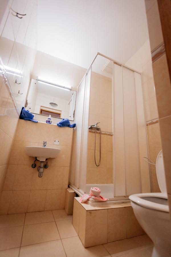 Solnechnaya Hotel Zatoka Esterno foto